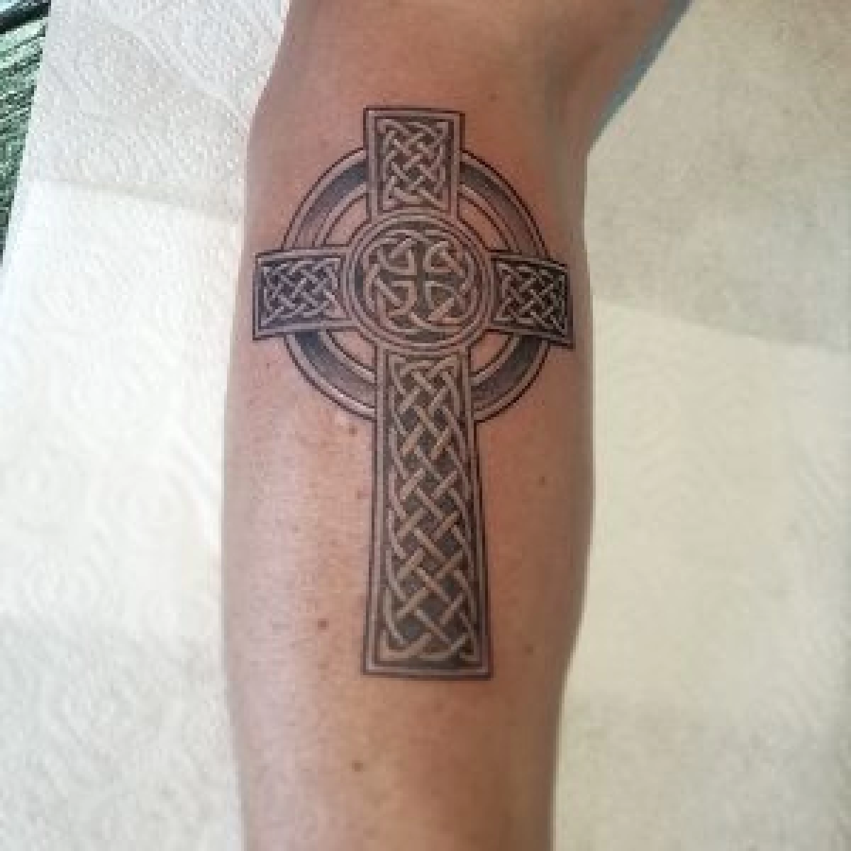 Minimalist Cross Tattoo - 7 Patterns – Fade Away Tattoo