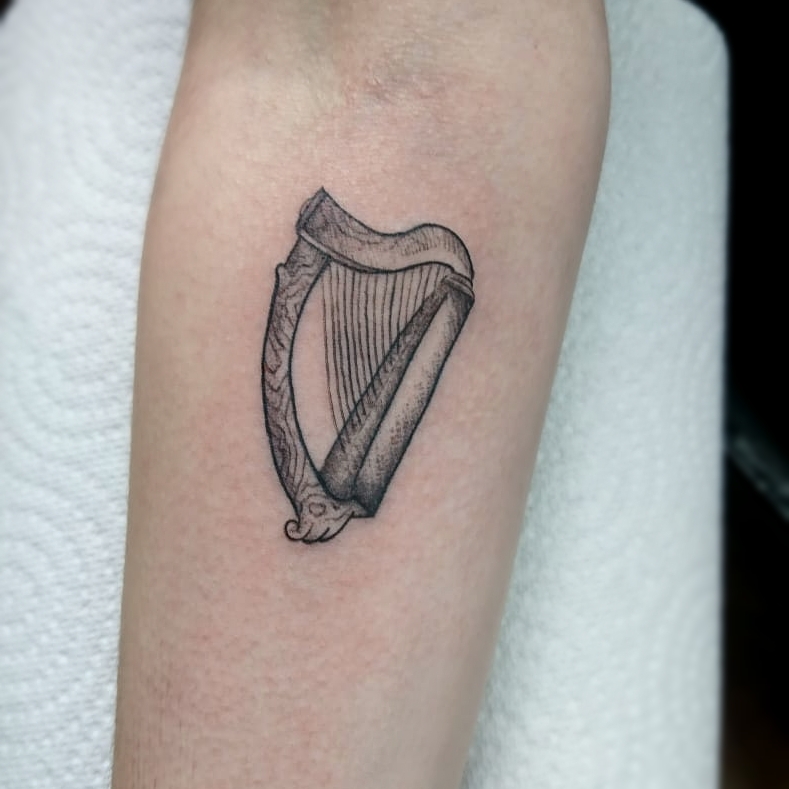 Irish and Celtic tattoo: history, meaning & ideas